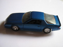 Voiture Solido -  Chevrolet Camaro (bleu)  N° 1507    -  Sans Boite - Solido