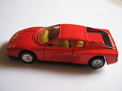 Voiture M.C TOY à Friction  -  Ferrari Testarossa  1/39 ème    -  Sans Boite - Solido