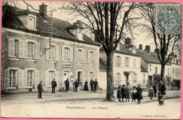 77 PONTHIERRY - La Poste - Très Animée, Facteurs - Saint Fargeau Ponthierry