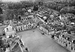 28-COURTALAIN- PLACE A. BRIAND. LA MAIRIE . LA POSTE - Courtalain