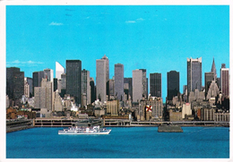 USA - New York - Hudson River Piers And Midtown Manhattan Skyline - Mailed 1990 - Hudson River