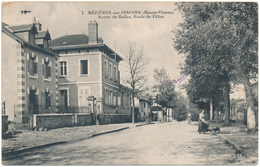 MEZIERES SUR ISSOIRE - Route De Bellac, Ecole De Filles - Carte En L'état - Meziere Sur Issoire