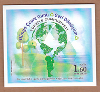 AC  -  TURKEY BLOCK STAMP - WORLD ENVIRONMENT DAY - RECYCLING STICKER TYPE MNH STAMP 06 JUNE 2017 - Blocks & Sheetlets