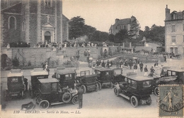 35-DINARD- SORTIE DE MESSE - Dinard