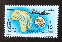 EGYPTE Avions, Avion, Airplane. Yvert PA 176 ** MNH  Dentelé, Perforate. - Flugzeuge