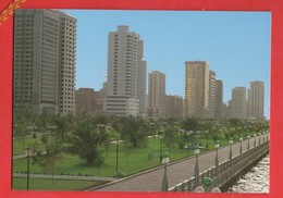 United Arab Emirates Emirats Arabes Unis Abu Dhabi Abou Dabi  Format 10,5x15 ) - Verenigde Arabische Emiraten