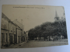 C.P.A.- Le Grand Pressigny (37) -  La Place Et L'Eglise -1910 - SUP (A45) - Le Grand-Pressigny