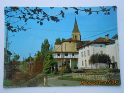 CP 64 GUICHE  Vers Bidache - La Place Du Village  1985 - Bidache