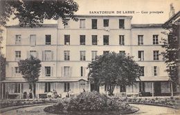 CPA 94 CHEVILLY SANATORIUM DE LARUE COUR PRINCIPALE - Chevilly Larue