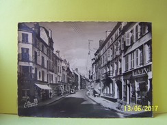 Delcampe - TONNERRE (YONNE) LES COMMERCES. LES MAGASINS. RUE ROUGEMONT. - Tonnerre
