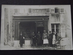 CAFE - Ancienne BOULANGERIE (!) - Devanture - Grande Animation - Carte-photo - à Situer - 28  Avril 1922 - Cliché TOP ! - Cafés