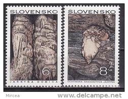 C1177 - Slovaquie 1997 - Yv.no.238-9 Neufs** - Unused Stamps
