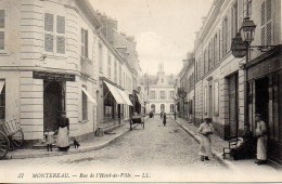 77 MONTEREAU Rue De L'Hôtel De Ville - Montereau