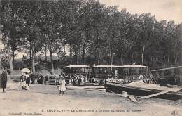 Sucé       44       L'arrivée Du Bateau  De Nantes Au Débarcadère.    Vue Sur L'Erdre         ( Voir Scan) - Sonstige & Ohne Zuordnung