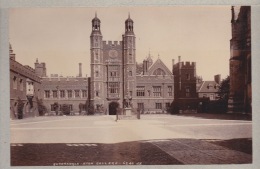 170617 - 2 PHOTOS Anciennes - ROYAUME UNI ANGLETERRE - BERKSHIRE - ETON Quadrangle College Chapel - Otros & Sin Clasificación