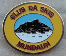 CLUB DA SKIS MUNDAUN - CANTON DES GRISONS - SUISSE  -       (JAUNE) - Sport Invernali