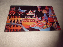 Delcampe - LATIN AMERICA IN IT'S A SMALL WORLD - Disneyland