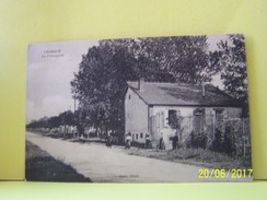 CHARMOY (YONNE) LES METIERS. LES USINES. LA FROMAGERIE. - Charmoy