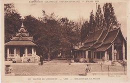 LAOS  BIBLIOTHEQUE ET PAGODE DANS LE SECTION  INDOCHINE  Réf  3515 - Laos