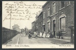 ++ CPA - JAUCHE - Avenue De La Station - Carte Animée - Tabacs Cigares - Attelage - Jouet Enfant  // - Orp-Jauche