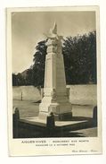 30 AIGUES VIVES CARTE PHOTO MONUMENT AUX MORTS  GUERRE PHOTO BEDOUIN NIMES GARD - Aigues-Vives