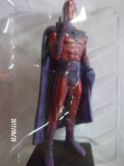 Marvel - Magneto Avec La Boite D'origine - Marvel Heroes