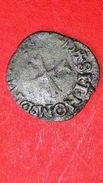 Denier Tournois à La Couronne -Henri III Monnayage  Au Nom De Charles IX - 1575 -Poitiers( ? ) - 1560-1574 Karel I