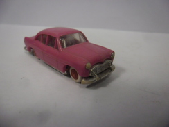 VINTAGE SIMCA ARIANE Rose Fushia Marque Micro Miniatures De NOREV 1/86 ° 1/87 ° France N° 1 - Massstab 1:87