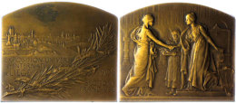 Belgien, Bronzeplakette (ca. 63,20x72,90mm, Ca. 142,70g), 1905, Von F. Vernon. Av: Zwei Weibliche Gestalten Reichen... - Autres & Non Classés