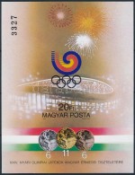 ** 1988 Olimpiai érmesek (V.) Vágott Blokk (5.000) - Sonstige & Ohne Zuordnung