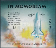 ** 1986 In Memoriam Challenger Vágott Blokk (4.500) - Sonstige & Ohne Zuordnung
