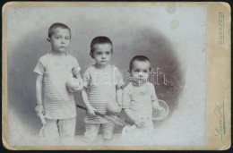 Cca 1900 TeniszezÅ‘ Kisfiúk, Keményhátú Fotó Leon H. Budapesti... - Sonstige & Ohne Zuordnung