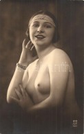 ** T2 Erotic Nude Lady, A.N. 210. Paris - Unclassified