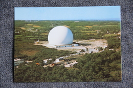 PLEUMEUR BODOU - Le Centre De Télécommunications Par Satellite , Le Radôme - Pleumeur-Bodou