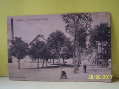 VALDOIE (TERRITOIRE DE BELFORT) LA PLACE ET UNE RUE DE VALDOIE. - Valdoie