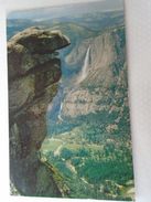 D151686 US  California - Overhanging Rock - Glacier Point - Yosemite National Park  1958 - Yosemite