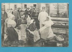 CPA 574 - Métier Marchandes De Poisson - A La Poissonnerie LES SABLES D'OLONNE 85 - Sables D'Olonne