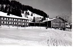 Schönried, M.O.B., Ferienheim F¨r Das Amt Fraubrunnen. 1300 M ü. M. - Fraubrunnen