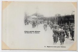 CPA Saint CYR école Militaire Militaria Non Circulé Dos Non Séparé éditeur Bourdier Versailles Châlons Gare Train - Schools