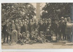 Rhone - 69 - Salles Carte Photo Animée Fanfare Devant Monument Aux Morts - Autres & Non Classés