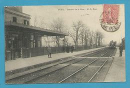 CPA Chemin De Fer Arrivée D'un Train En Gare De RUEIL 92 - Rueil Malmaison