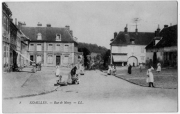 Noailles Oise Boutiques Rue De Mouy Animée 1910 état Superbe - Noailles