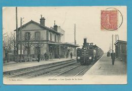 CPA - Chemin De Fer Un Train En Gare De HOUILLES 78 - Houilles