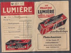 Pochette Pour Négatifs Avec Publicité Lumière Lumichrome Photo-Amateurs FONTAINEBLEAU - Matériel & Accessoires