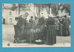 CPA 1502 - Un Coin Du Champ De Foire Marchands De Cochons Scène Du CENTRE - Centre-Val De Loire