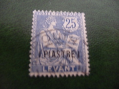 TIMBRE   LEVANT    N  17     COTE  0,60  EUROS   OBLITERE - Usados