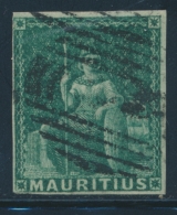 N°12 - Marges Justes Non Touchées - B/TB - Mauritius (1968-...)