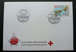 Luxembourg Blood Donors 2006 Red Cross Crescent Medical Help (stamp FDC) - Brieven En Documenten