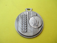 Médaille Pendentif/Sports/Basket / Vers 1960           SPO163 - Otros & Sin Clasificación