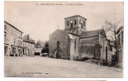 PAUZAUGUES (85) - LA PLACE DE L'EGLISE - Pouzauges